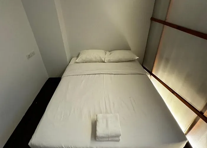 Hostal Glur Pratunam