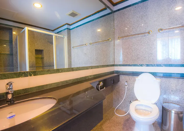 Glur Pratunam Hostal Bangkok