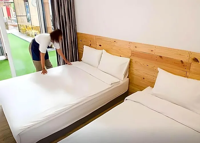Glur Pratunam Hostal Bangkok