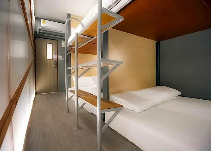 Glur Pratunam Hostal